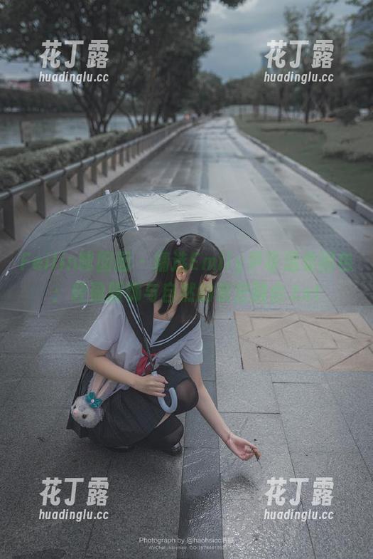 Feilin嗲囡囡-Emily尹菲 Feilin嗲囡囡 - 精选Emily尹菲温柔图包:轻盈服饰与自然的亲密融合.txt