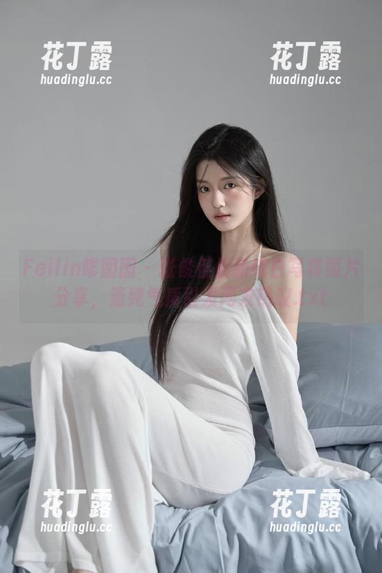 Feilin嗲囡囡-张俊佳 Feilin嗲囡囡 - 张俊佳最新纯白写真照片分享,清纯气质引发网友热议.txt