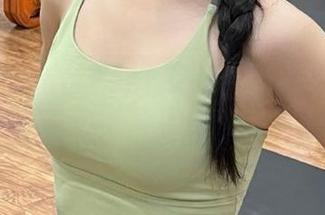 GIRLT果团网 - 温柔如水的周妍希白裙私拍图集，心动不已的瞬间！.txt
