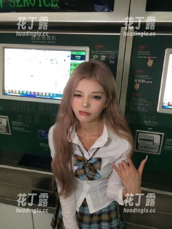 GIRLT果团网 - 妲己_Toxic空姐在线写真合集，快来感受她的精彩瞬间！.txt