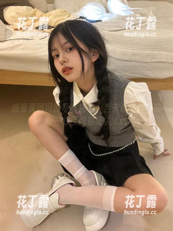 感受果团网的写真魅力：当蜜桃成熟时的每一寸原图都动人.txt