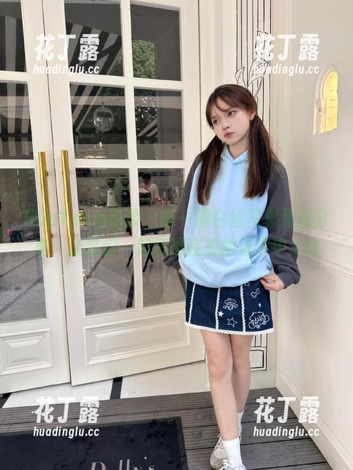 HuaYang花漾-陈一涵 HuaYang花漾 - 陈一涵白丝写真作品分享:让我们一起沉浸在美的海洋中.txt