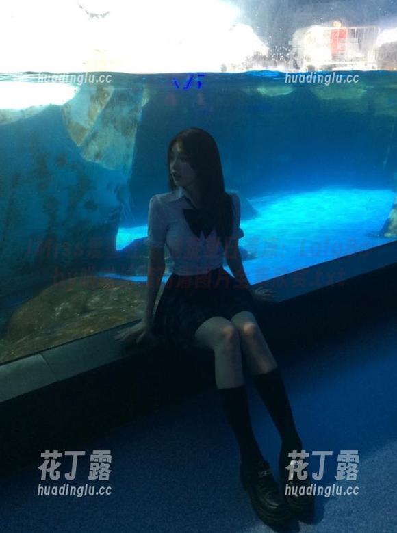 IMiss爱蜜社-LalaBaby啦啦 IMiss爱蜜社 - 捕捉夏日清凉:LalaBaby啦啦泳装高清图片全集欣赏.txt