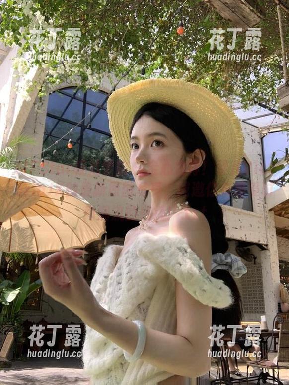 MFStar模范学院 - 走心推荐！果儿VictoriaJK的最新原图写真，诚邀你来感受时尚潮流的碰撞！.txt