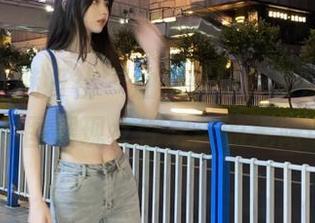 MiStar魅妍社 - 油亮时刻：王婉悠Queen写真套图展现女性之美的无限可能.txt