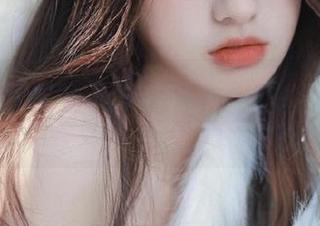 走入Mimmi(밈미)DJAWA鲁迪的狼少女世界：别样原图与图集的新体验.txt