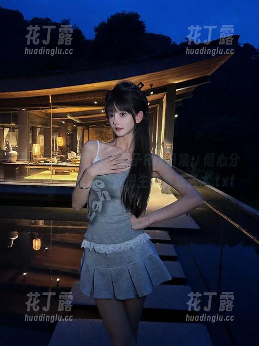 MyGirl美媛馆 - 栗子Riz日常：倾心分享她的写真资源，把生活变成艺术.txt