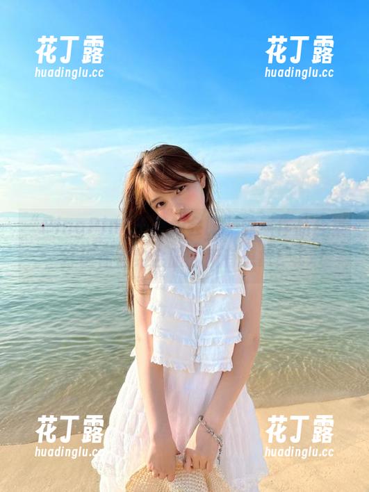 “PingPing千鹤约会服”独家作品合集，打破你对约会服的所有想象！.txt