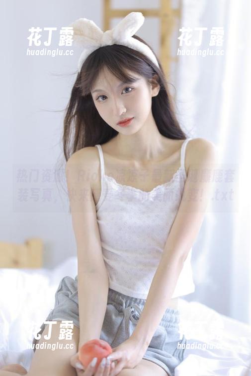 Rioko凉凉子 热门资源!Rioko凉凉子最新圣诞麋鹿套装写真,快来感受冬季的美丽蜕变!.txt