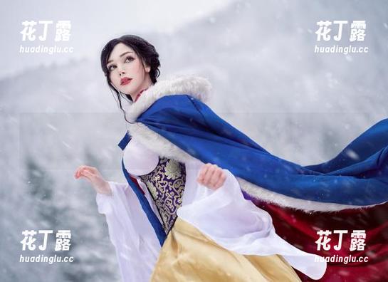 Sayathefox白色作品图包：设计灵感与艺术的完美结合.txt
