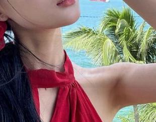 SiHua思话 - 最新更新！Reya女神的黑丝图集揭示她的神秘魅力与经典美态.txt
