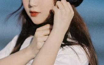 TGOD推女神 - 从天台到你的屏幕：陈思琪搞笑图包合集，带你领略不一样的摄影乐趣！.txt
