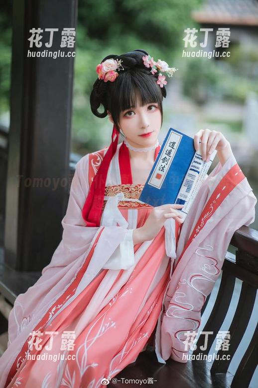 Tomoyo酱女仆写真：网盘中藏着无限萌趣的瞬间.txt