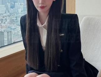 TouTiao头条女神 - 萌琪琪的丝袜物语图包分享，感受轻盈与优雅的交织时刻！.txt