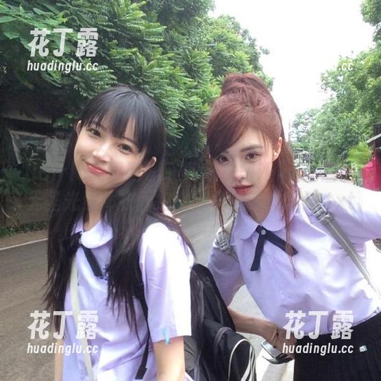 UGirls尤果网 - 一同欣赏Mikka涵涵的无圣光连体衣图包，别样的时尚表达.txt