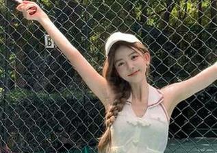 UGirls尤果网 - 校服之美：迷人司徒林高清写真合集，高清呈现校园风采！.txt
