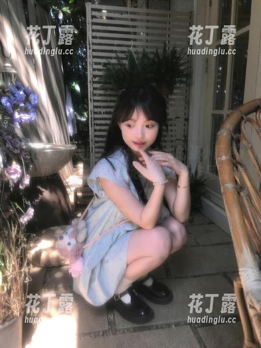 UGirls尤果网-张小西Ann UGirls尤果网 - 清纯到心动的张小西Ann,快来看这组让你沦陷的绝美作品图片!.txt