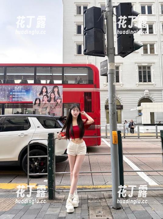 UGirls尤果网-慕羽茜 UGirls尤果网 - 慕羽茜制服套图,下载这份惊艳,让你为之心动不已,无法自拔!.txt