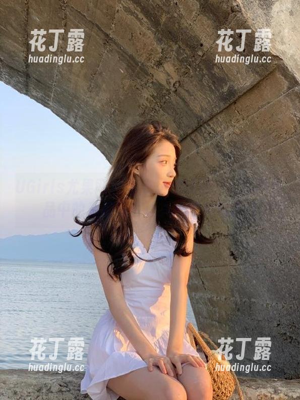 UGirls尤果网 - 毛衣风情满满：杜小雨作品中的私房写真让人心旷神怡.txt