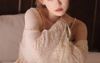 UGirls尤果网 - 精致生活的黑色写真集：杜花花为您分享她的摄影灵感.txt