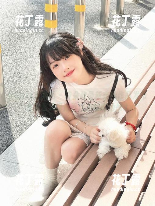 UGirls尤果网-诗朵雅 UGirls尤果网 - 诗朵雅最新在线作品发布,水手服演绎青春活力的时尚感.txt