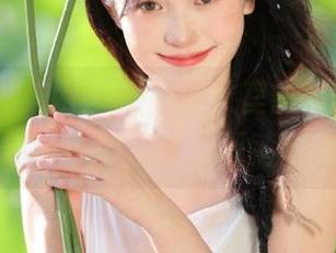 UGirls尤果网 - 颜亦汐教室的梦幻套图，与你分享青春的绘画落幕.txt