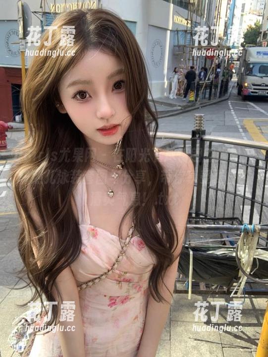 UGirls尤果网-黛熙儿 UGirls尤果网 - 在阳光下尽情翩翩起舞,黛熙儿泳装套图与分享,带你享受夏日的清爽气息!.txt