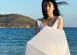XIAOYU语画界 - 不容错过的允儿Claire私拍套装资源，马上翻看绝美作品！.txt