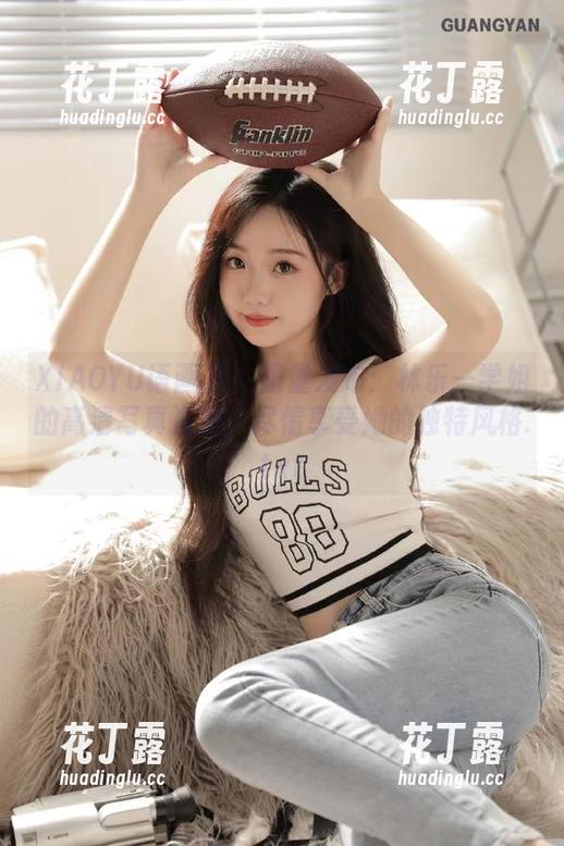 XIAOYU语画界 - 限量发布：林乐一学姐的高清写真资源，尽情享受她的独特风格.txt