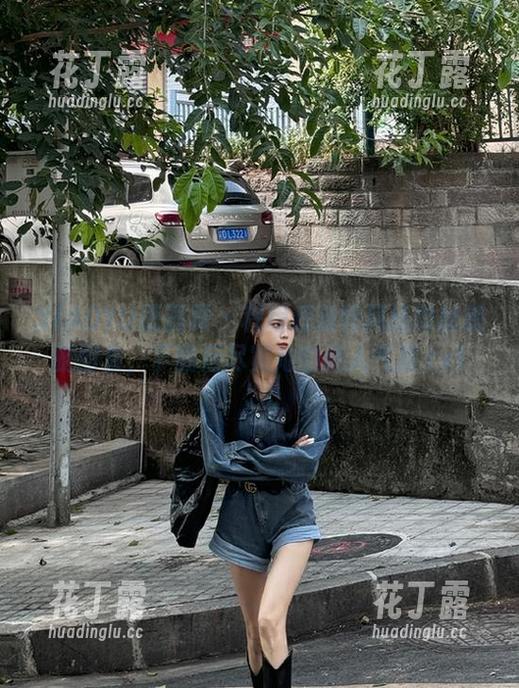XIAOYU语画界 - 程程程独特风格肉丝美腿图集，下载后尽览她的迷人气质.txt