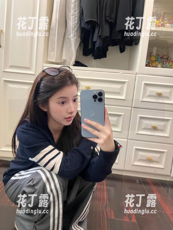 XIAOYU语画界-苏曼兮 XIAOYU语画界 - 苏曼兮独特视角:黑白私房美图带来无与伦比的视觉盛宴.txt