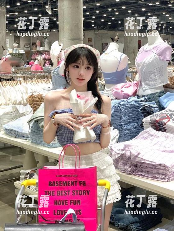 XINGYAN星颜社 - 珍藏李丽莎瑜伽原图，免费分享带你体验瑜伽的魅力.txt