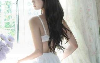 Xiuren秀人网 - 最新分享AngelaLee李玲的校服写真，展现校园青春的魅力与那份纯真的快乐！.txt