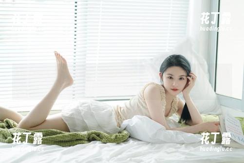 Xiuren秀人网-Carol周妍希 Xiuren秀人网 - Carol周妍希黑丝写真集:独特风格与精致摄影资源的完美结合.txt