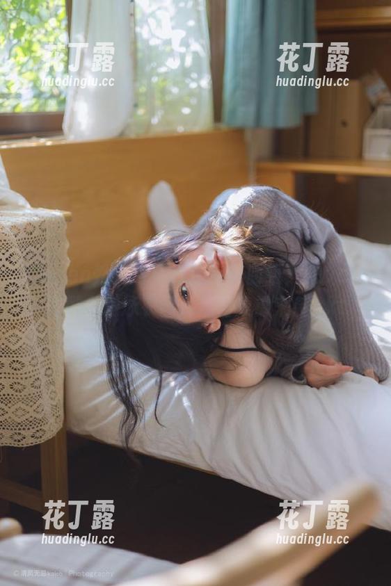 Xiuren秀人网-Lovely璐璐 Xiuren秀人网 - 打造完美曲线,Lovely璐璐私房泳衣图片精彩集锦来袭.txt