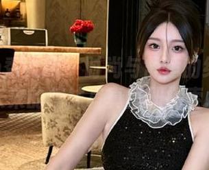Xiuren秀人网 - 时尚与舒适的结合：千夜未来的棉袜写真图册探索.txt