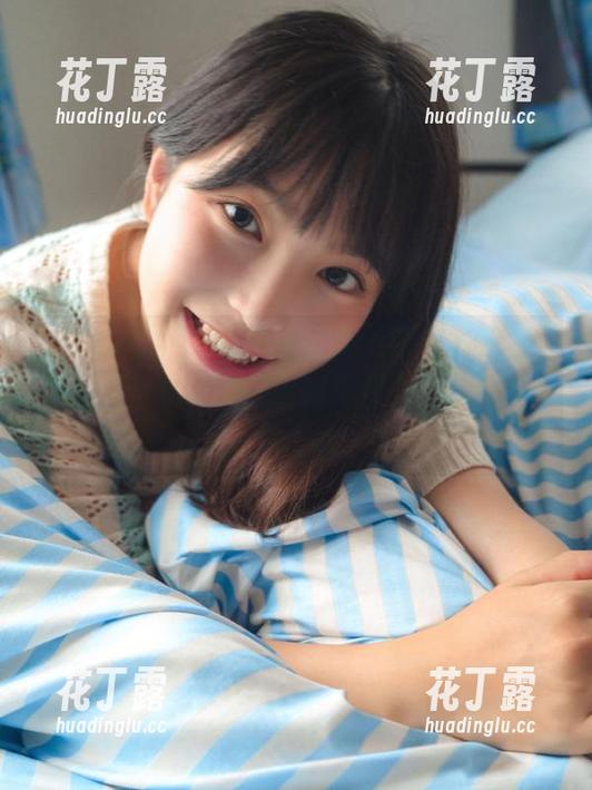 Xiuren秀人网-周慕汐fairy Xiuren秀人网 - 周慕汐fairy与职场制服OL的私拍作品,诠释现代女性的多重角色.txt