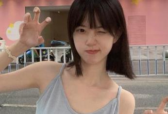Xiuren秀人网 - 尤Una娜御姐写真作品精选集：感受艺术与性感的完美融合.txt
