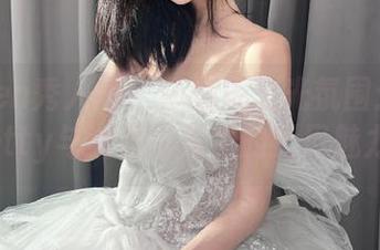 Xiuren秀人网 - 营造无圣光氛围：徐莉芝Botty与女孩写真中的无尽魅力.txt