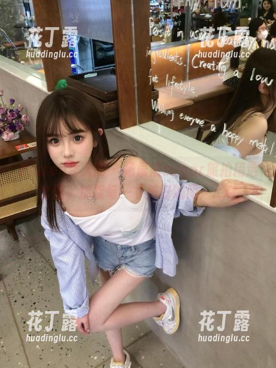 Xiuren秀人网 - 杨晨晨sugar旅拍精选套图，捕捉每一寸美好瞬间！.txt