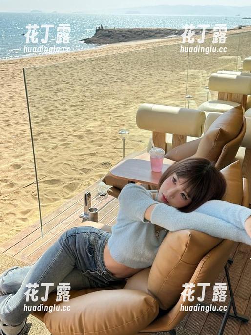 Xiuren秀人网-沫晓伊baby Xiuren秀人网 - 沫晓伊baby蕾丝写真集精选:演绎梦幻与现实交融的美丽故事.txt