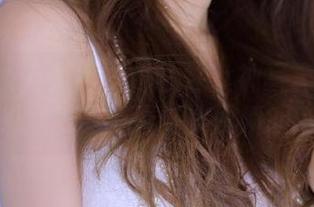 Xiuren秀人网 - 燕甘甘女神写真集精选：纵享她的青春与美丽瞬间.txt