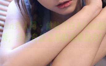 Xiuren秀人网 - 体验白白Alina的在线写真秀，感受白丝之美的无限魅力！.txt