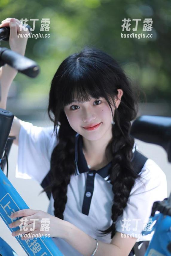 Xiuren秀人网-萌琪琪Irene Xiuren秀人网 - 充满个性的萌琪琪Irene私拍水手服,精彩图片引领时尚潮流.txt