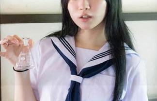 Xiuren秀人网 - 精致美足作品：虞姬儿高清写真，免费下载尽情享受艺术之美！.txt