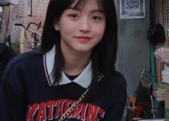 Xiuren秀人网 - 韩静安旗袍少妇黑丝美腿图包大放送，精彩资源邀你共赏这份优雅与诱惑！.txt