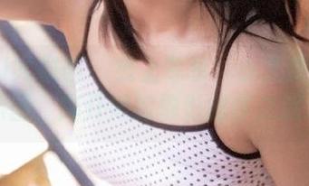 YouMi尤蜜荟 - 线上专享！小尤奈黑丝写真原图，揭开她的摄影创作之旅.txt