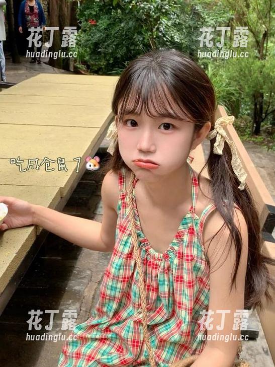 重磅来袭！Yuka(유카)带来的BlueCake–红色独奏全套图片，绝对不容错过！.txt
