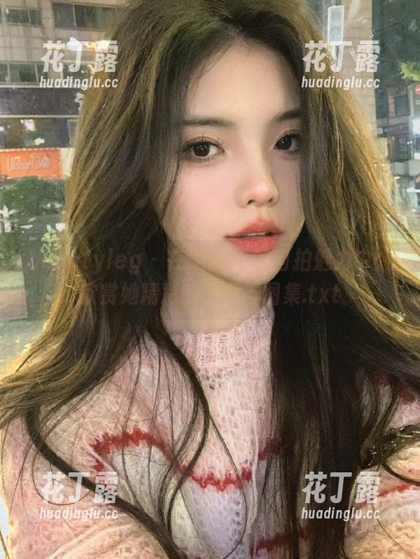 beautyleg-Cindy beautyleg - 在Cindy的自拍魅力中:欣赏她精彩的美图与图集.txt