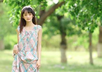beautyleg - 穿上Faye的体操服，来看她的美图合集如何激励你.txt
